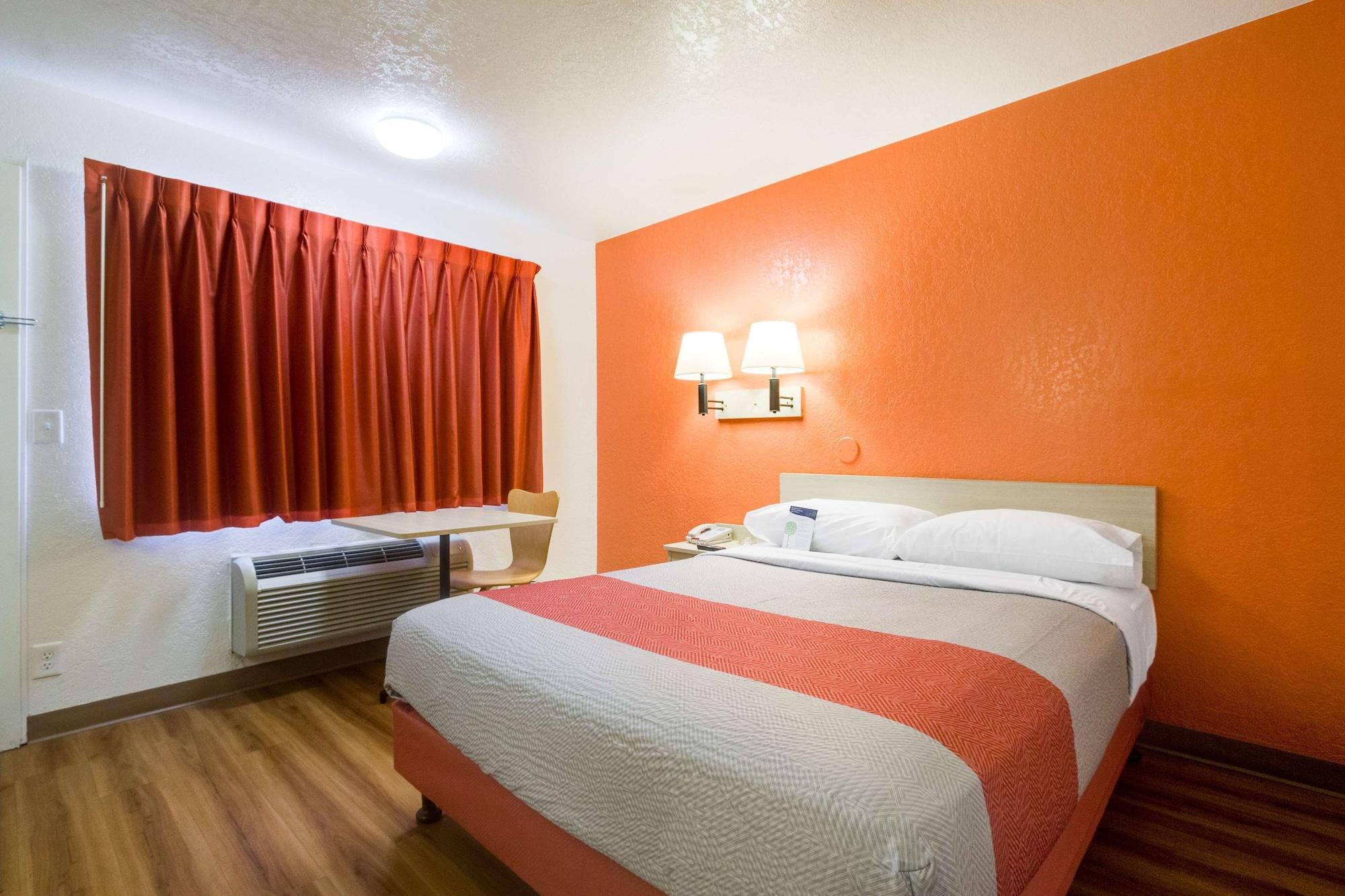 Park Inn By Radisson, Lakewood Ngoại thất bức ảnh