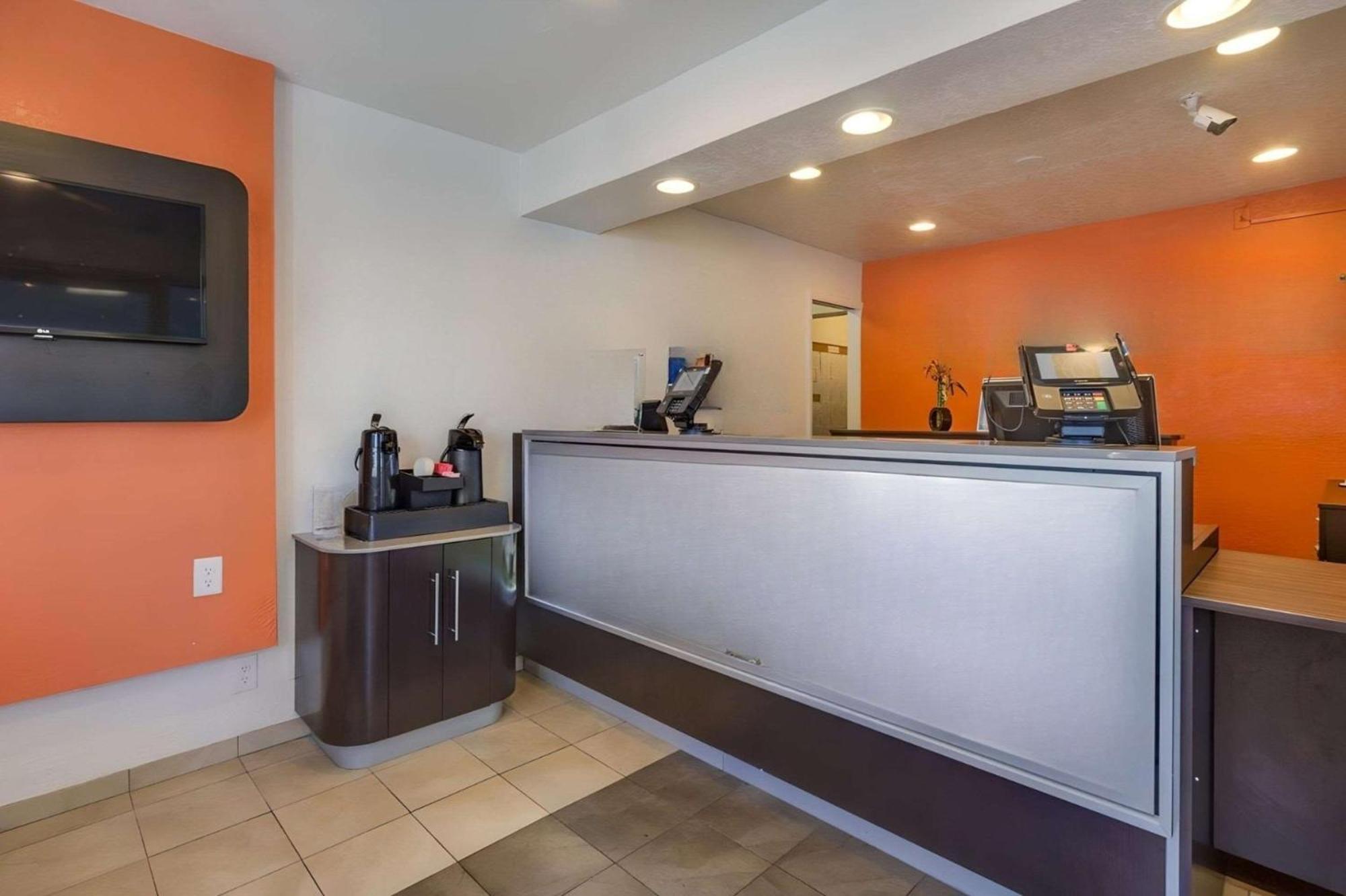Park Inn By Radisson, Lakewood Ngoại thất bức ảnh