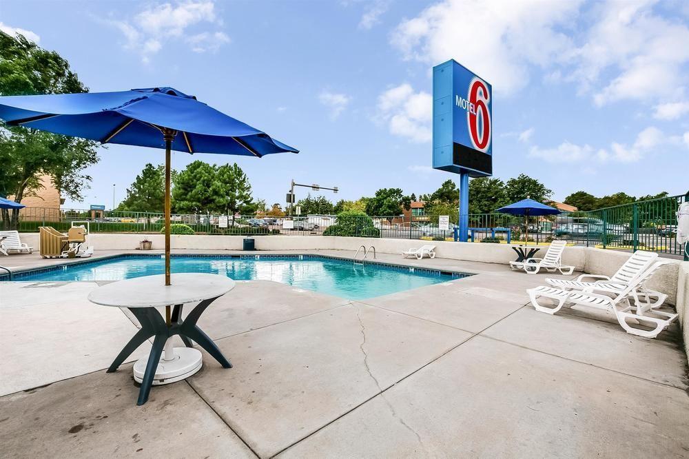 Park Inn By Radisson, Lakewood Ngoại thất bức ảnh