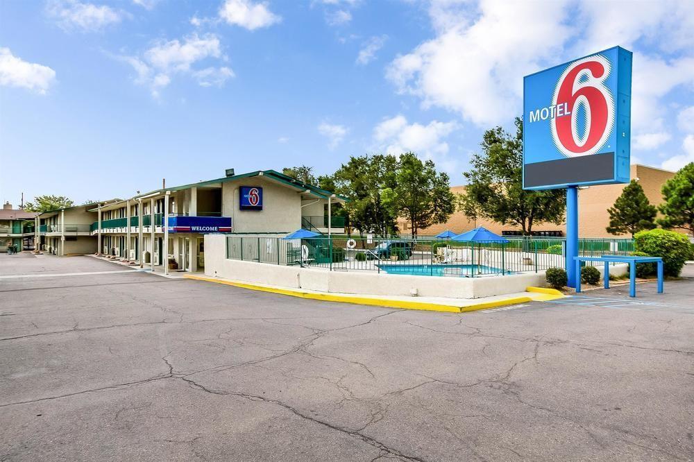 Park Inn By Radisson, Lakewood Ngoại thất bức ảnh